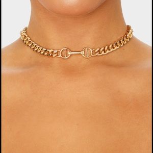 Chocker necklace